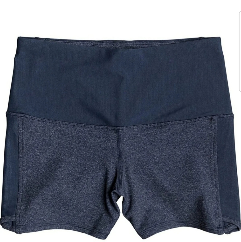 💖💖NWOT ROXY GYM TO SWIM SHORTIE💖💖